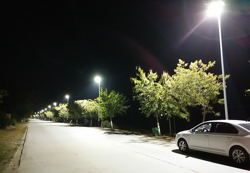 廣東太陽能路燈-夜鷹燈工程