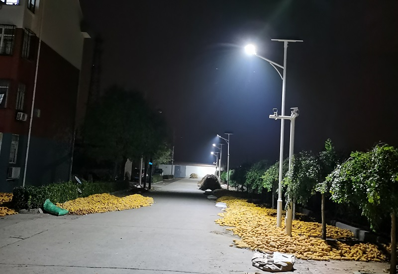 太陽能路燈品牌在不同場景下的應(yīng)用