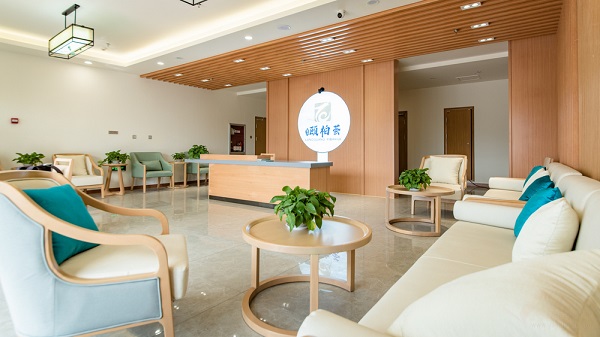 康養中心和養老院不一樣？別再弄混了，看完這篇就懂！