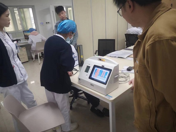 公共衛生智能終端設備是什么？基層健康服務的“智能幫手”